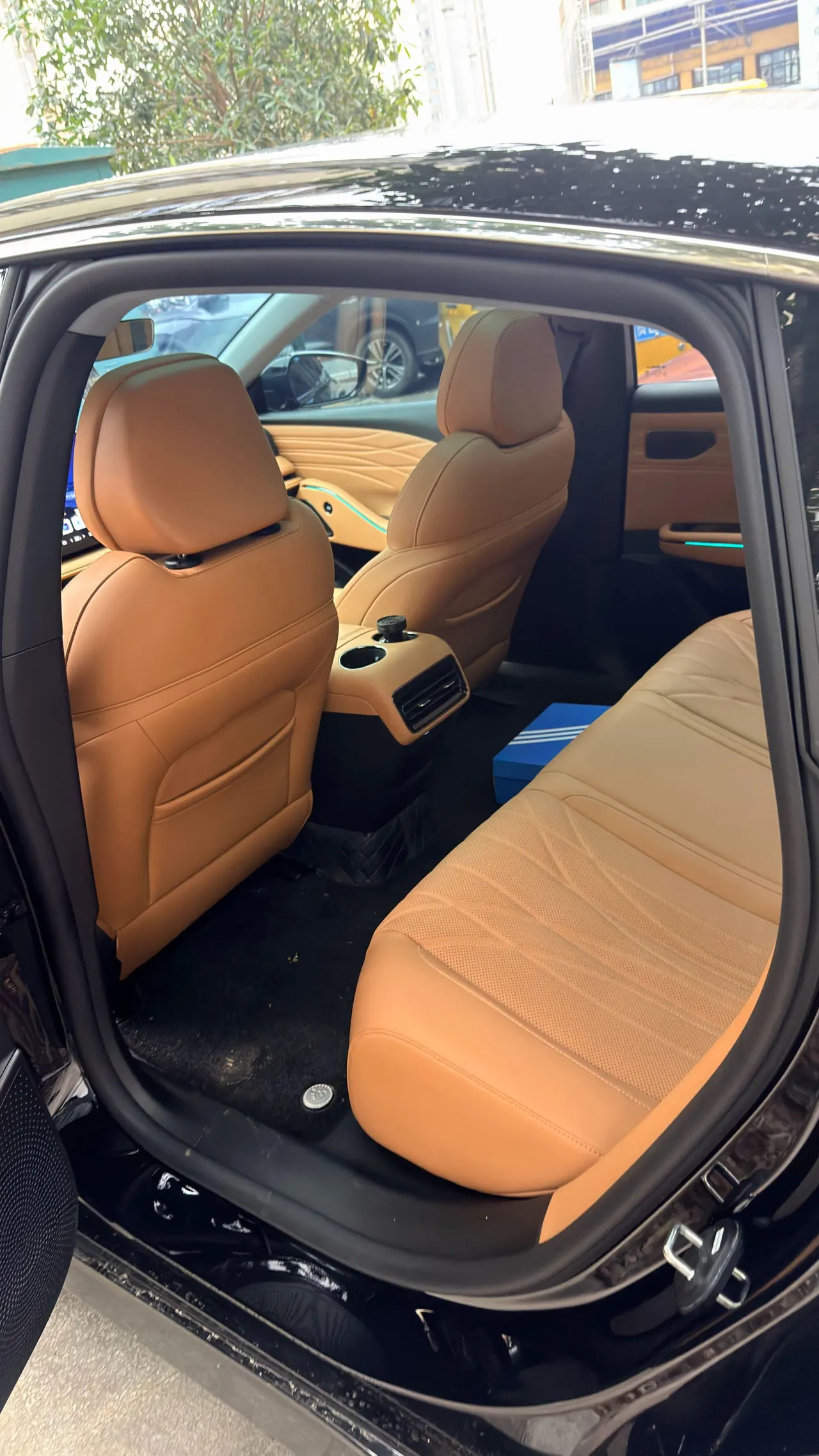Geely Galaxy 2026 Xingyao 8 EM-i 1.5 Voyager Sailing Edition Automatic Gear 2