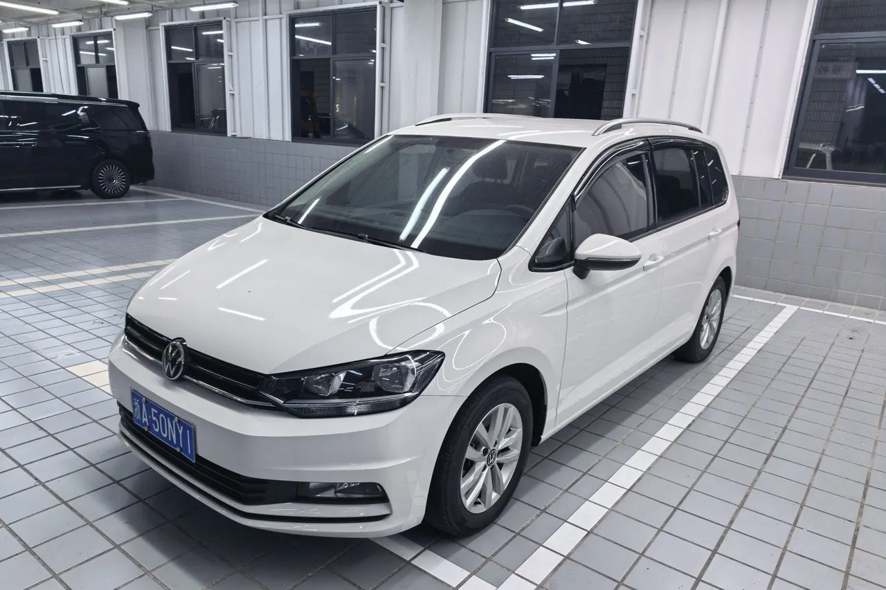 Volkswagen 2021 Touran L 1.4TSI 280TSI Fashion Edition 7-seat Automatic Gear - View 1