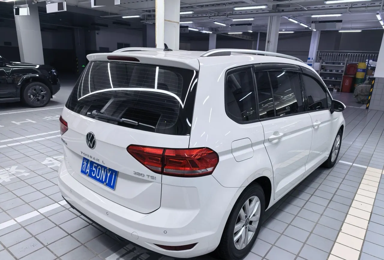 Volkswagen 2021 Touran L 1.4TSI 280TSI Fashion Edition 7-seat Automatic Gear 7