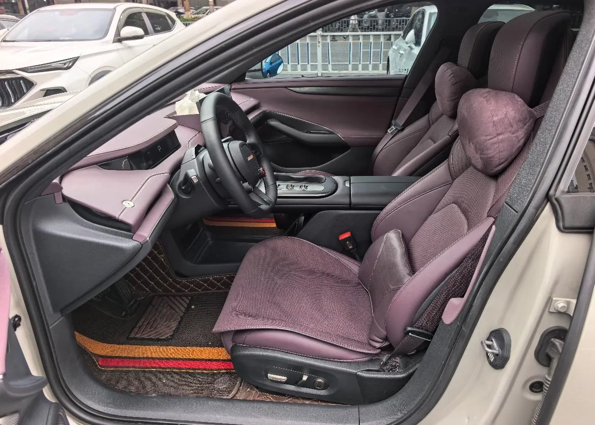 MI 2024 SU 7 700km Rear Drive Long Endurance Smart Driving Edition Automatic Gear 2