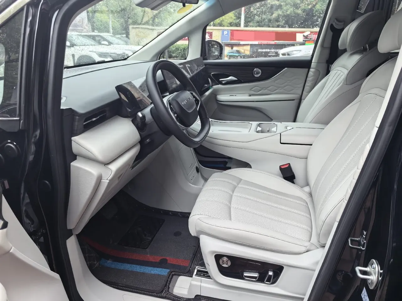 The popular 2026 xinghai V9 1.5TD 200km enjoy version of the seven-seat top camper automatic gear 8