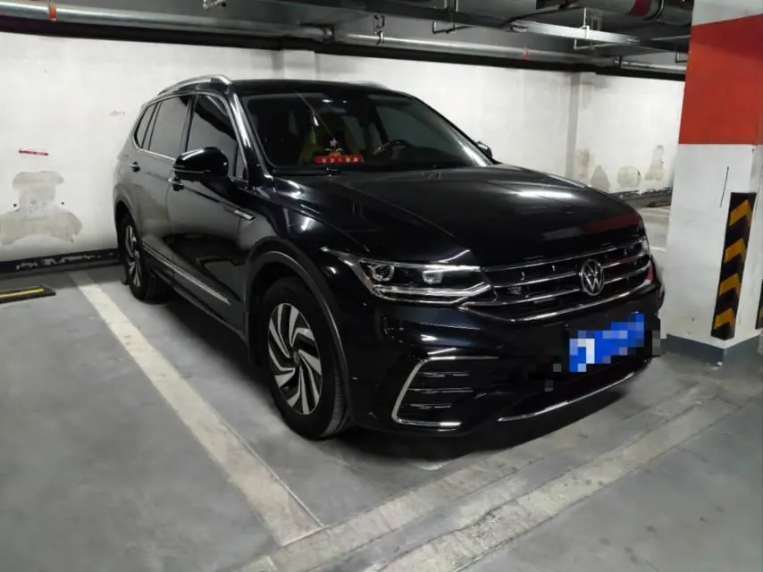 Volkswagen 2024 Tiguan L R-Line 2.0TSI 330TSI Two‑wheel‑drive R‑Line Dragon Glory Edition Automatic 2