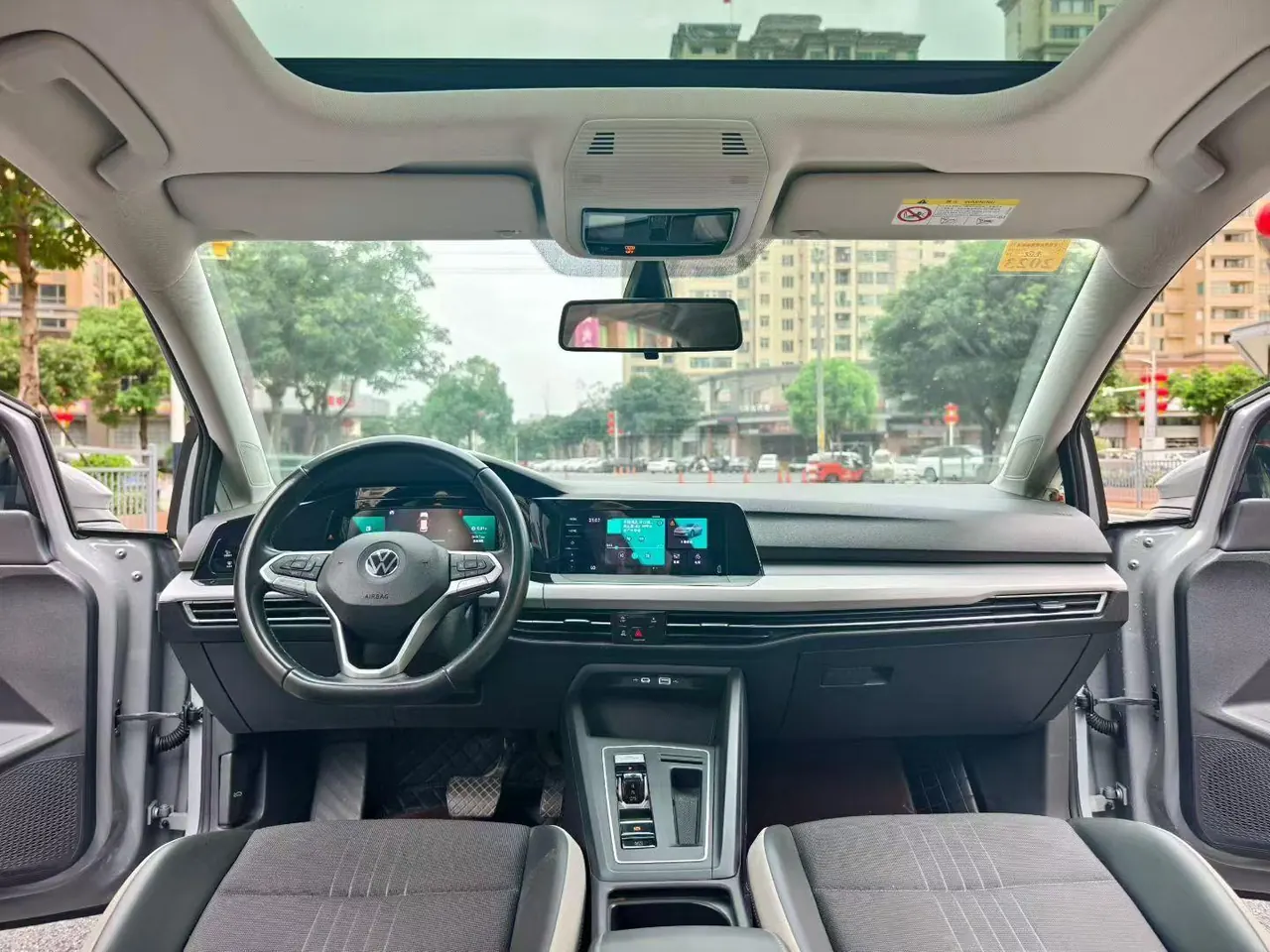Volkswagen 2021 Golf 8 PRO 1.4TSI 280TSI Automatic 5