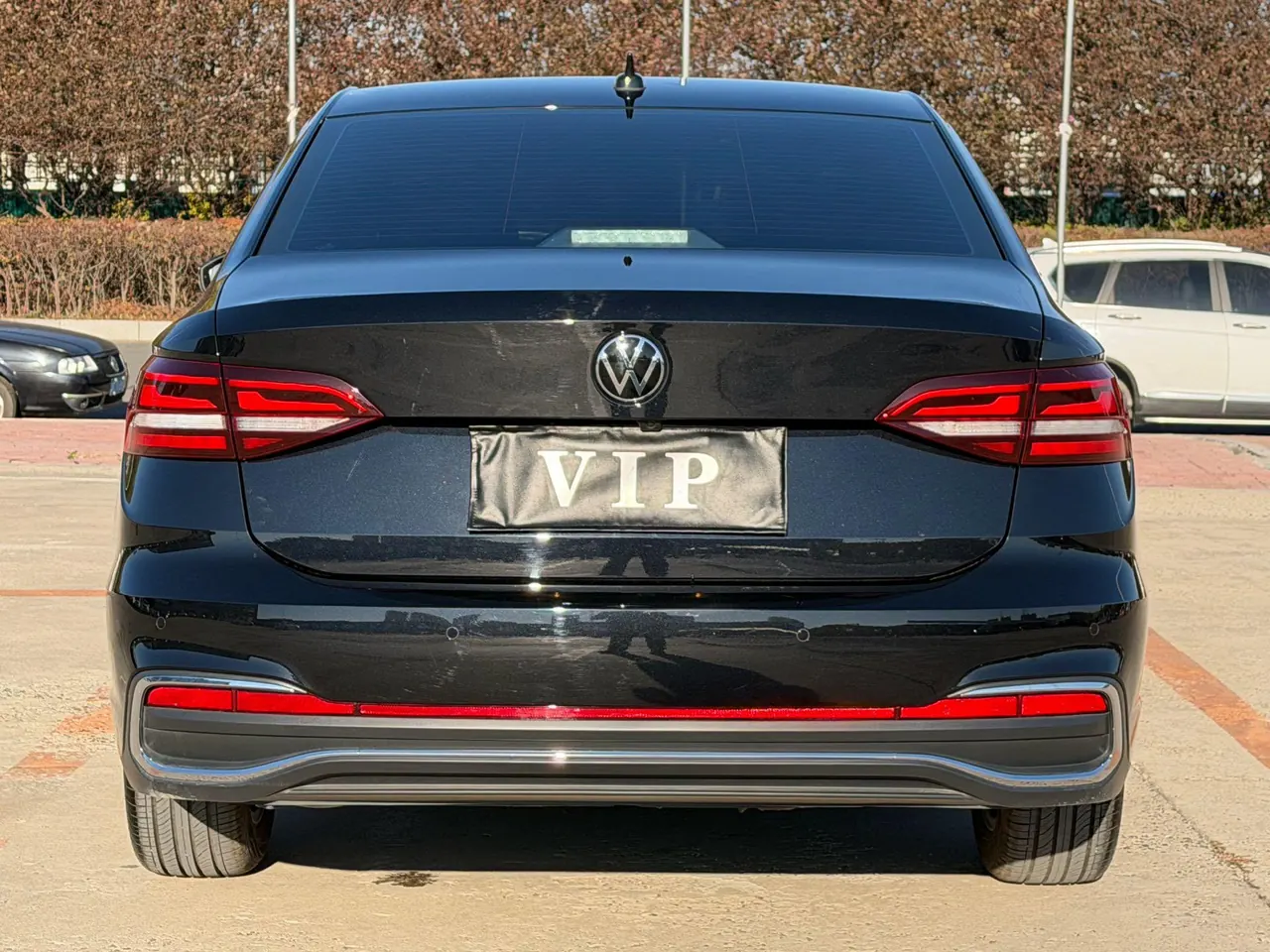 Volkswagen 2024 LaVida 1.5 5 Million Edition Automatic 10