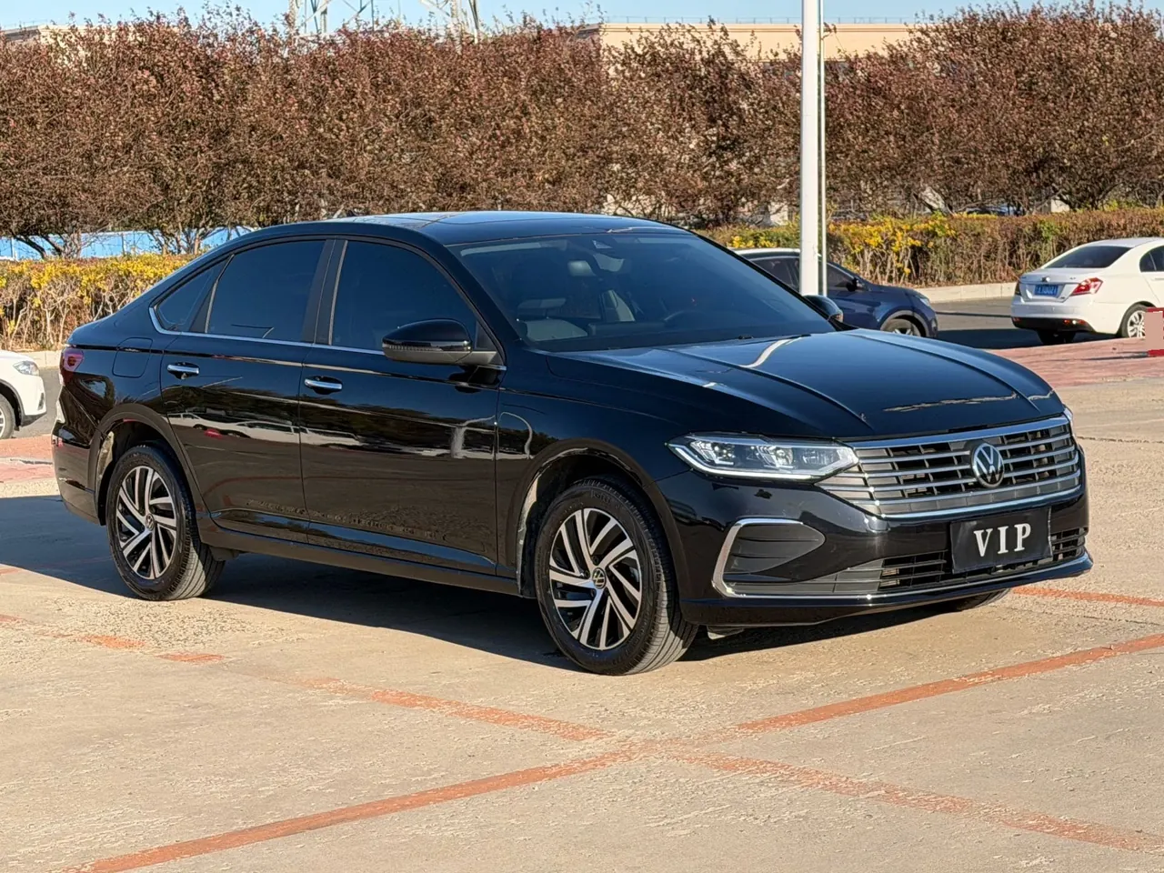 Volkswagen 2024 LaVida 1.5 5 Million Edition Automatic 3