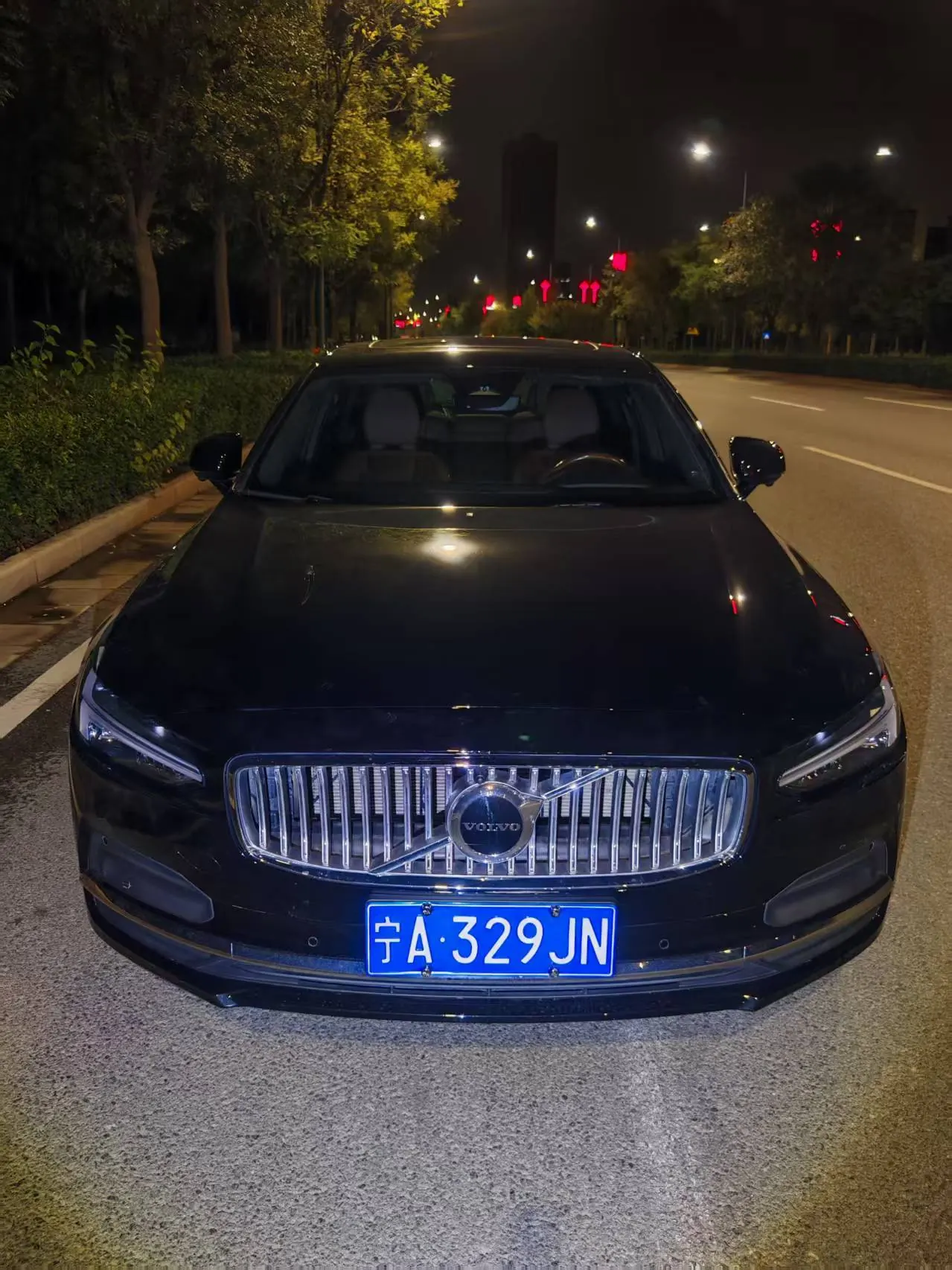 Volvo 2024 S90 48V 2.0T B5 Zhiyuan Deluxe Edition Automatic Gear 5