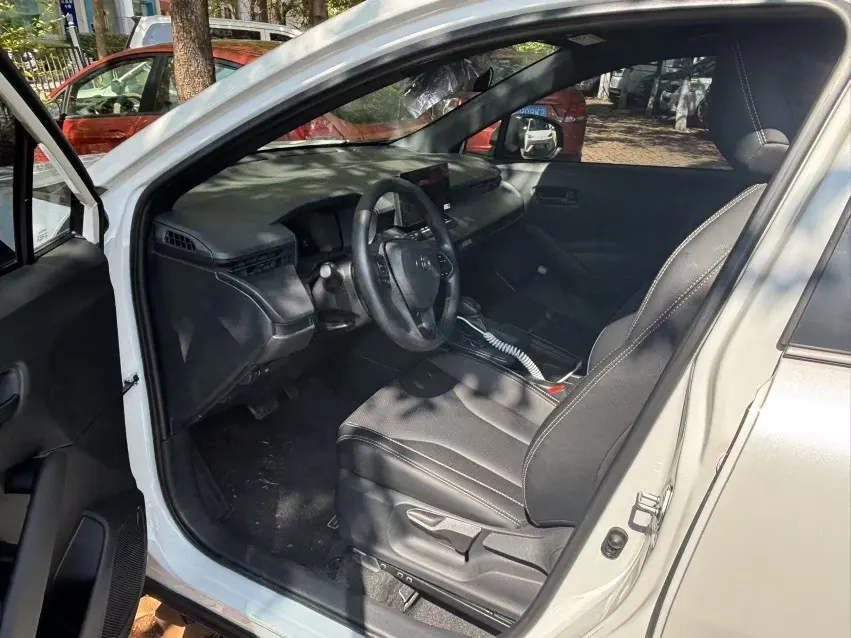 Toyota 2024 Corolla Sharp 2.0 Stepless Elite Automatic Gear 3