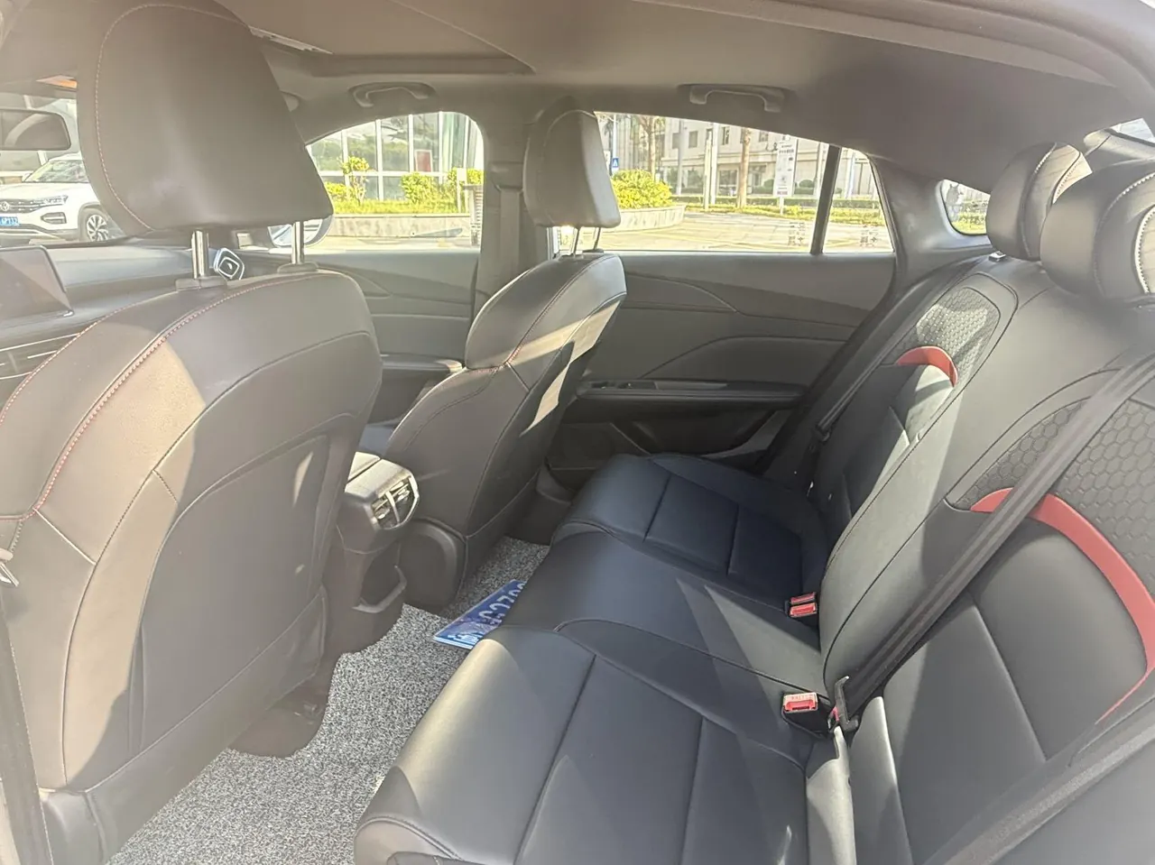 MG 2025 MG5 1.5TGI 300TGI Global Flagship Automatic Gear 8