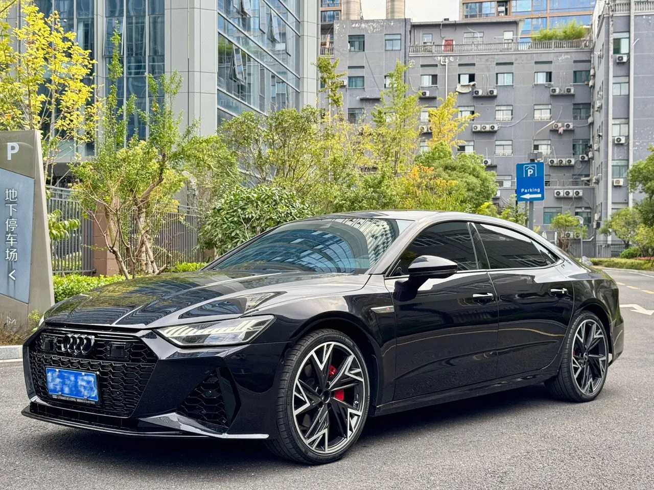 Audi 2025 A7L 2.0TFSI 45TFSI Quattro Black Samurai Edition Automatic Gear - View 1