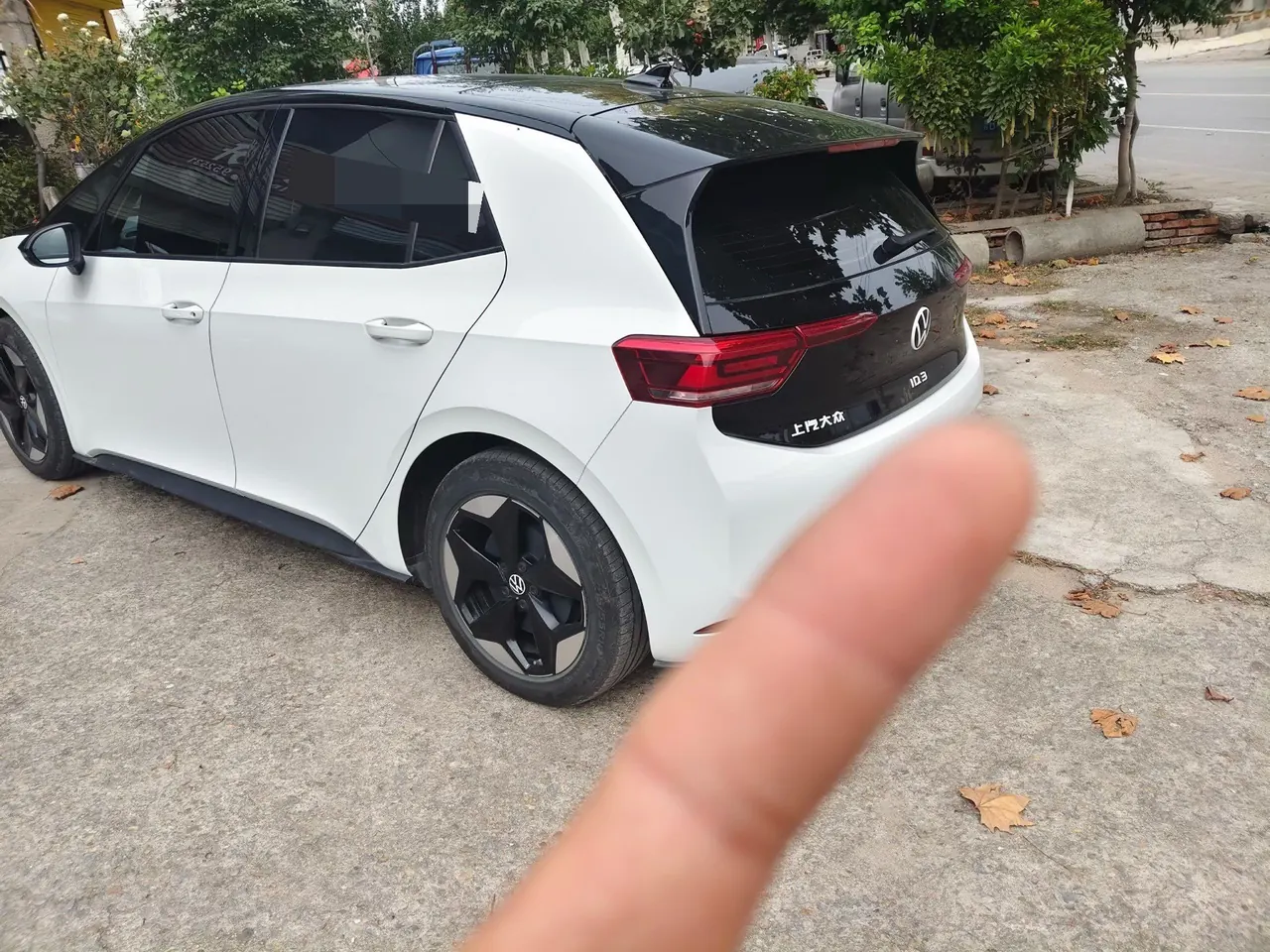 Volkswagen 2025 ID. 3 Smart Premium Edition (Modified) Automatic Gear 2