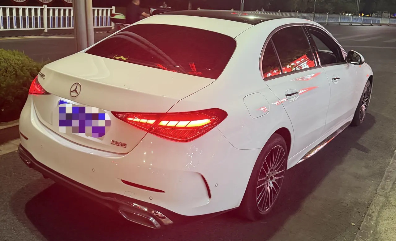 Mercedes Benz Class C 2026 C 260 L 48V 2.0T Sports Special Edition Automatic Gear 4