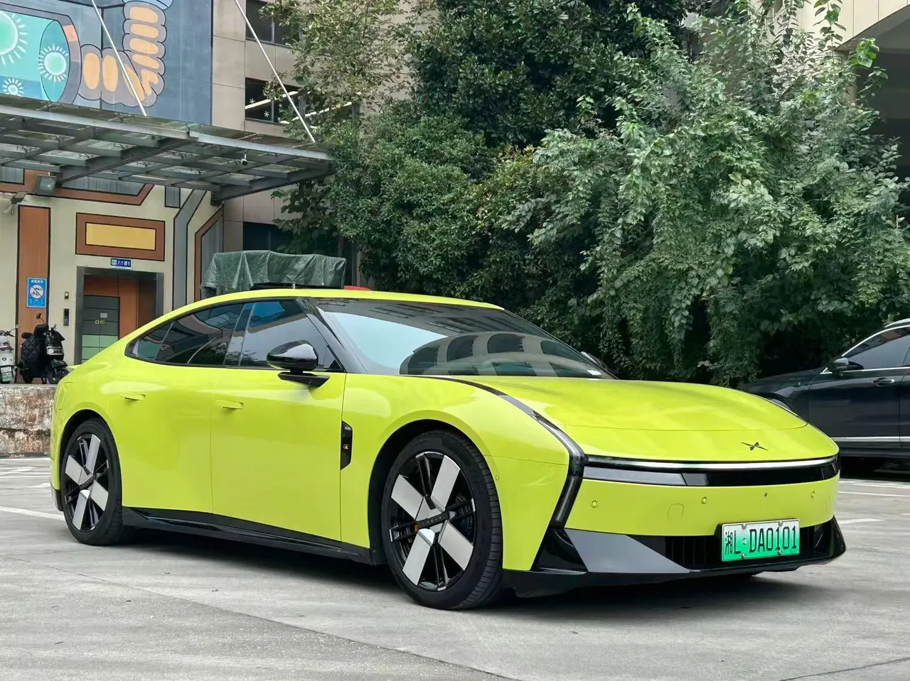 Xpeng 2025 P 7 750km High Performance Edition Automatic Gear 3