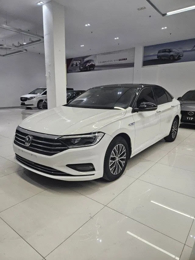 Volkswagen 2021 Sagittarius 1.2TSI 200TSI Exceed Edition Automatic Gear - View 1