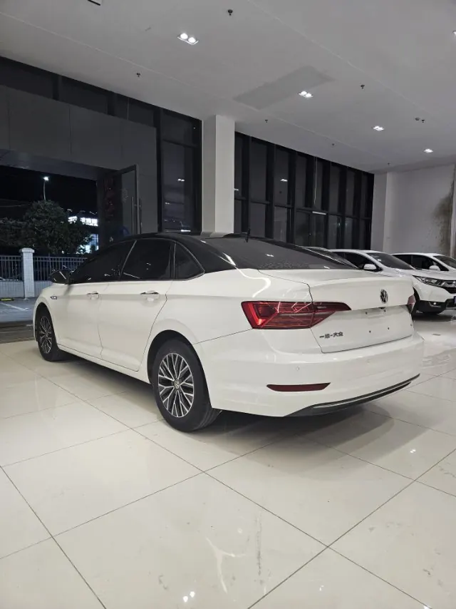 Volkswagen 2021 Sagittarius 1.2TSI 200TSI Exceed Edition Automatic Gear 3