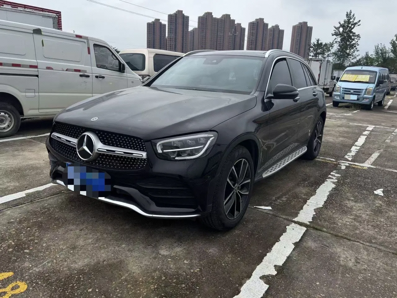 Mercedes Benz 2022 GLC 260 L 4MATIC 2.0T Luxury (Change 2) Automatic Gear - View 1