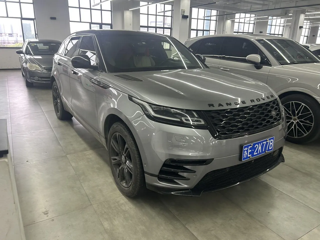 Land Rover Range Rover Star Vein (Imported) 2021 Range Rover Star Vein 2.0T P250 Black Collector's Edition Automatic Gear 3