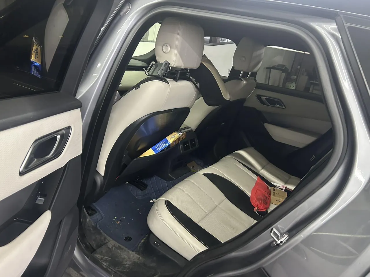 Land Rover Range Rover Star Vein (Imported) 2021 Range Rover Star Vein 2.0T P250 Black Collector's Edition Automatic Gear 4