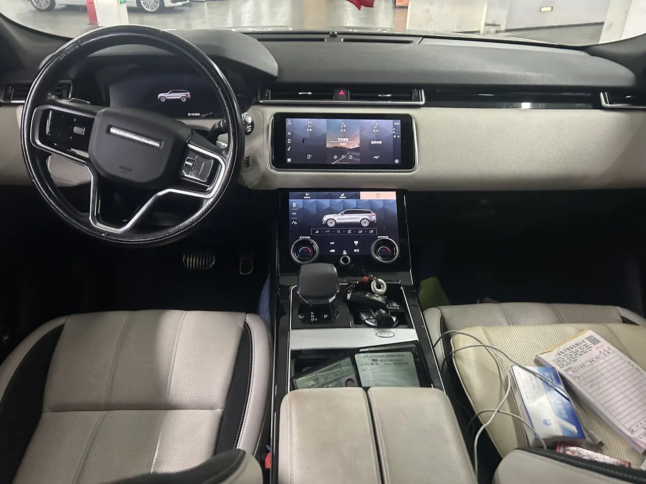 Land Rover Range Rover Star Vein (Imported) 2021 Range Rover Star Vein 2.0T P250 Black Collector's Edition Automatic Gear 5