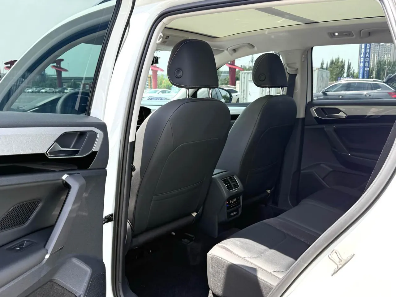 Volkswagen 2021 Tanyue 1.4TSI 280TSI Two-Drive Deluxe Smart Joint Edition Automatic Gear 5
