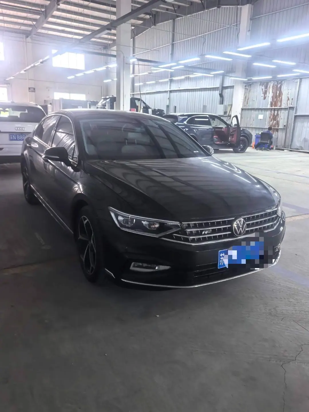 Volkswagen 2025 Magotan 2.0TSI 330TSI 2 million luxury automatic gear 3
