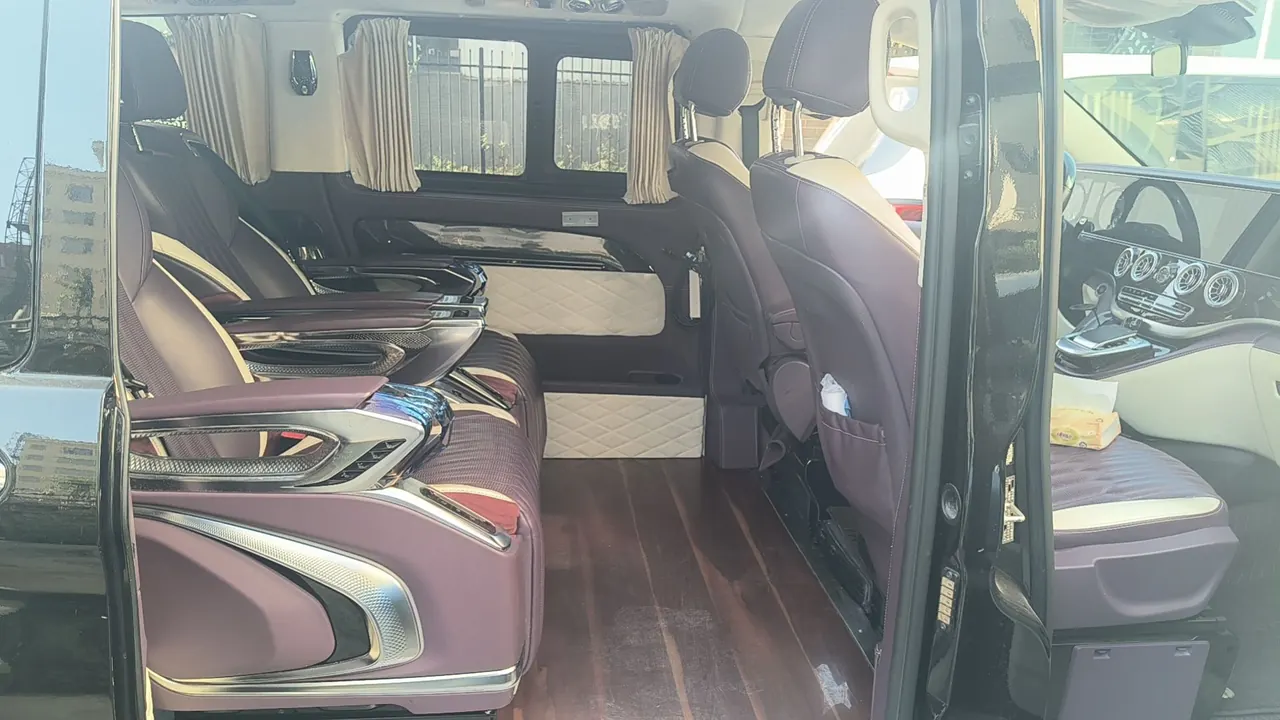 Mercedes Benz 2023 Vito 2.0T Elite Edition 7-seat Automatic Gear 4