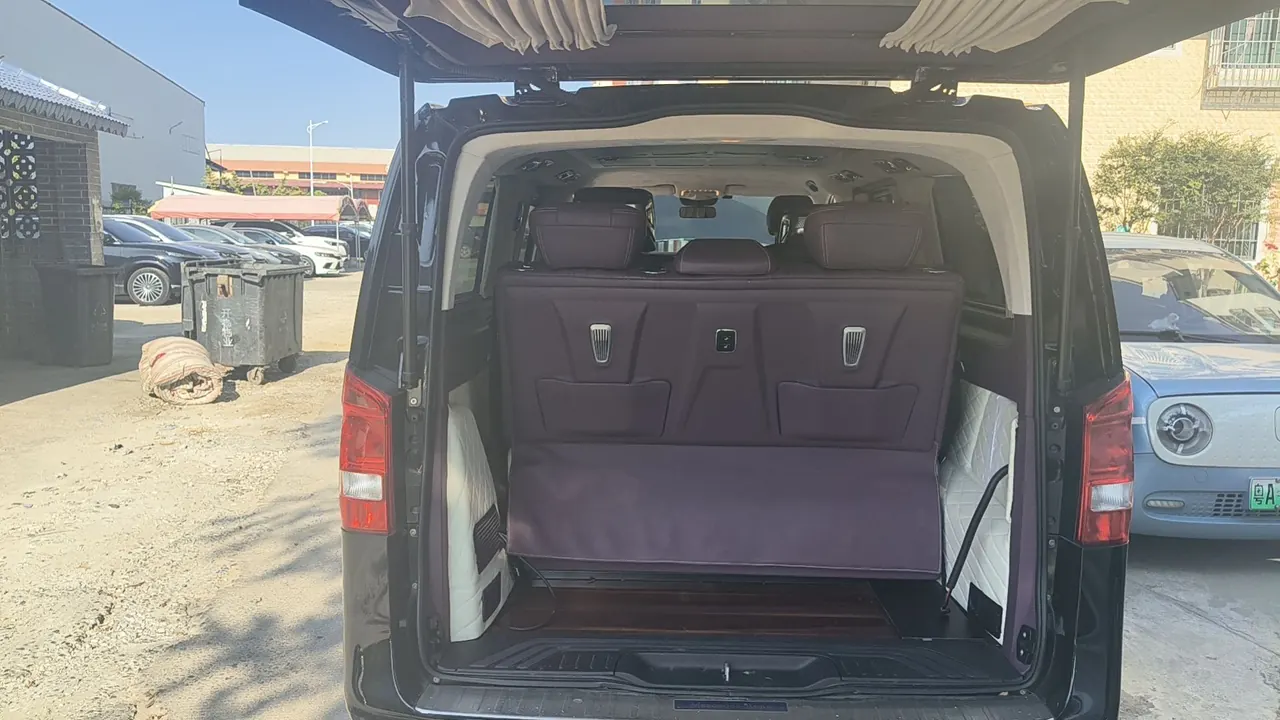 Mercedes Benz 2023 Vito 2.0T Elite Edition 7-seat Automatic Gear 8