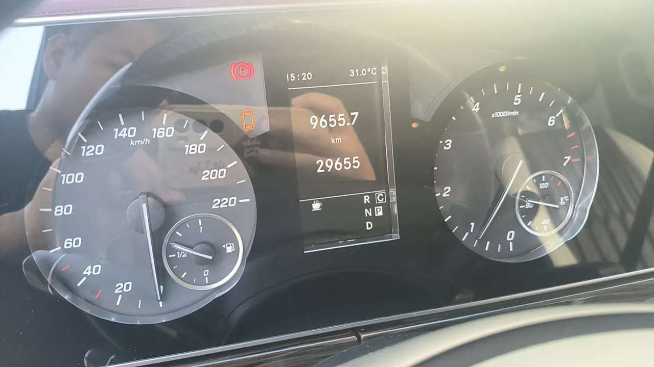 Mercedes Benz 2023 Vito 2.0T Elite Edition 7-seat Automatic Gear 9