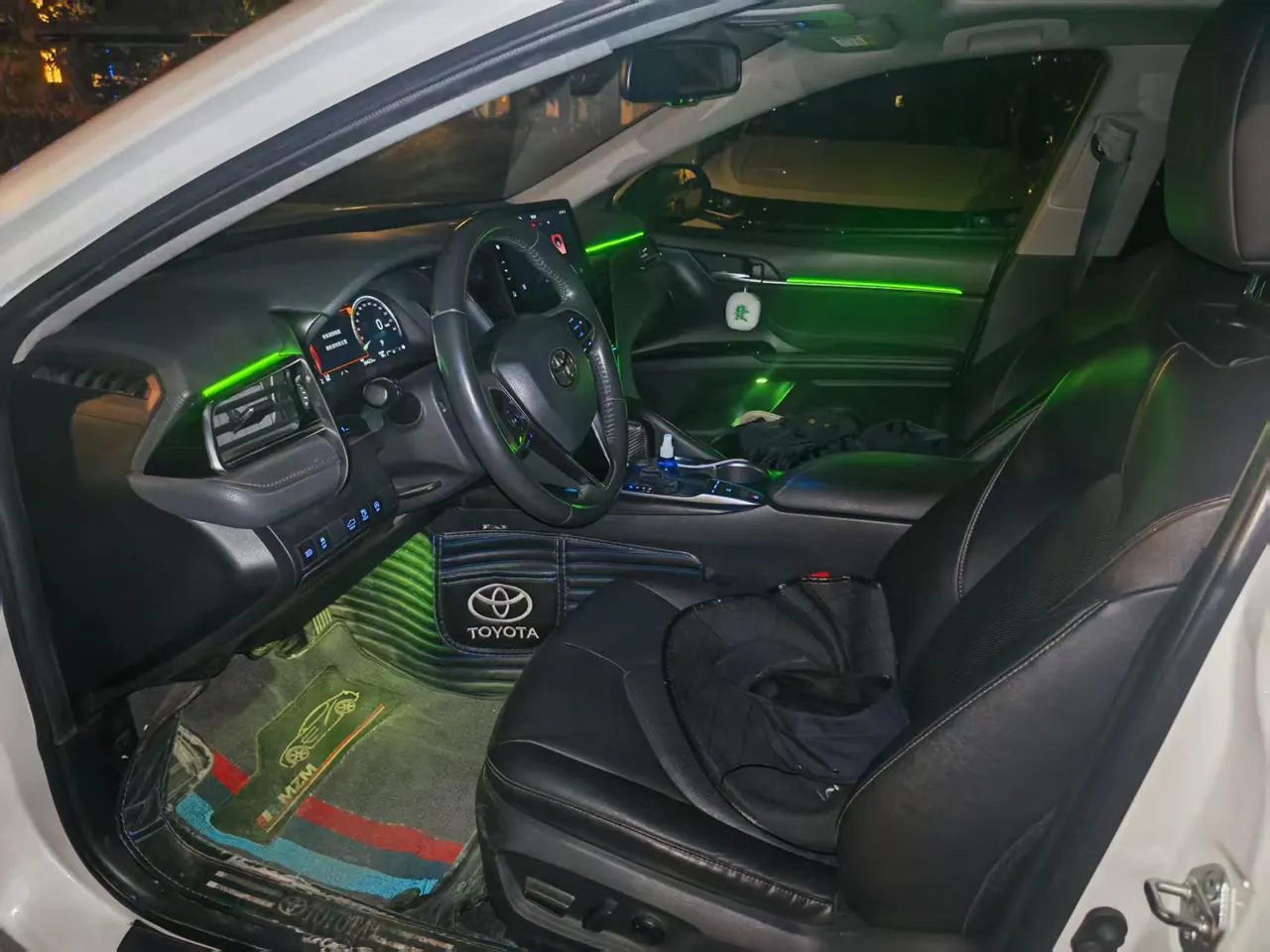 Toyota 2021 Camry 2.5G Deluxe Edition Automatic Gear 5