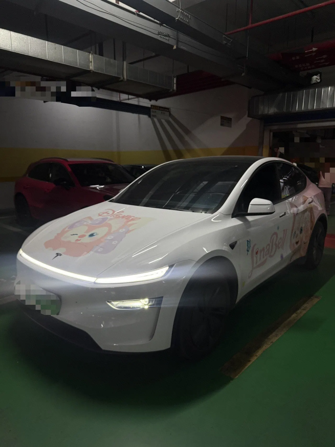 Tesla 2026 Model Y Rear-Wheel-Drive Automatic - View 1