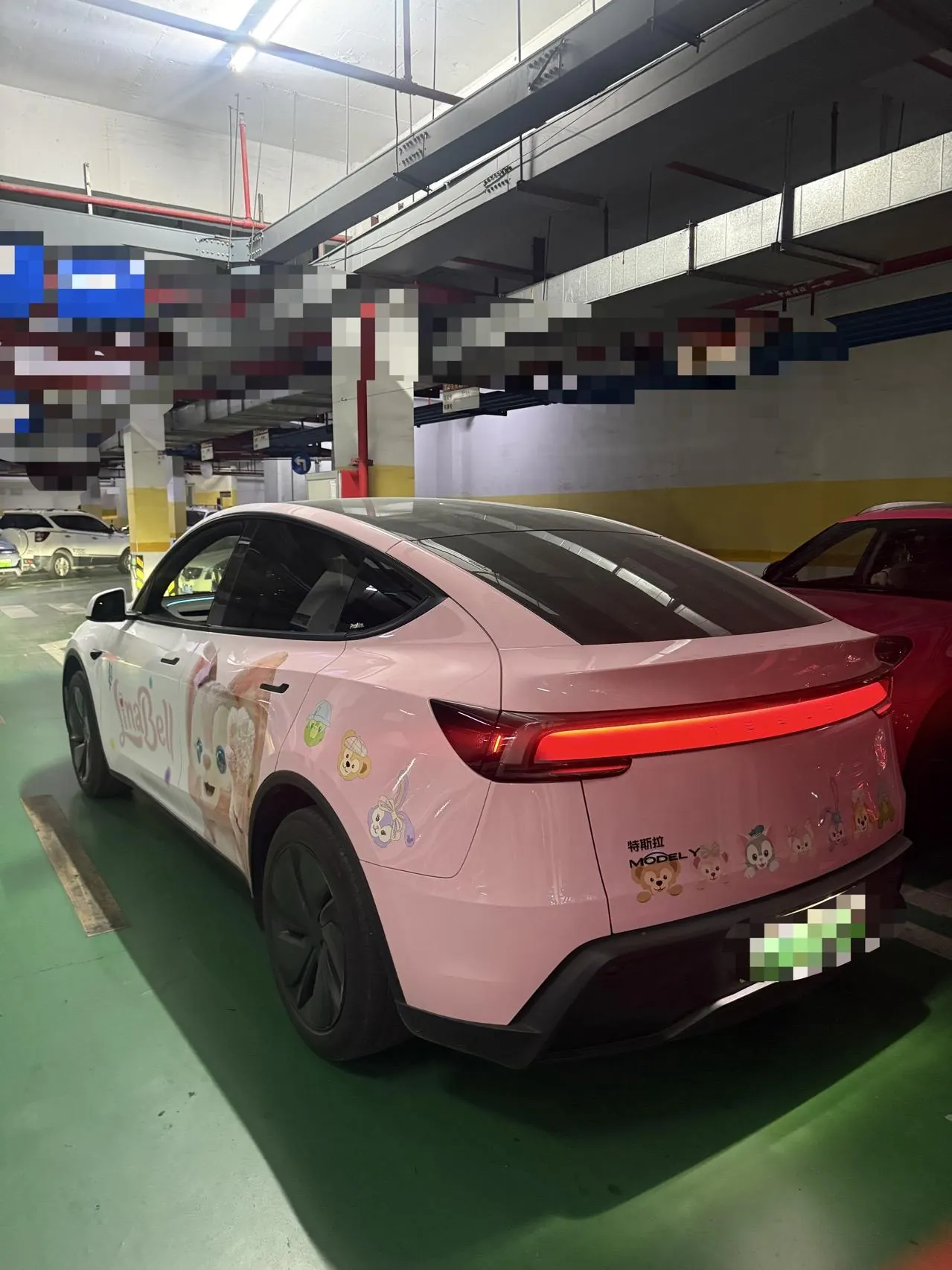 Tesla 2026 Model Y Rear-Wheel-Drive Automatic 7