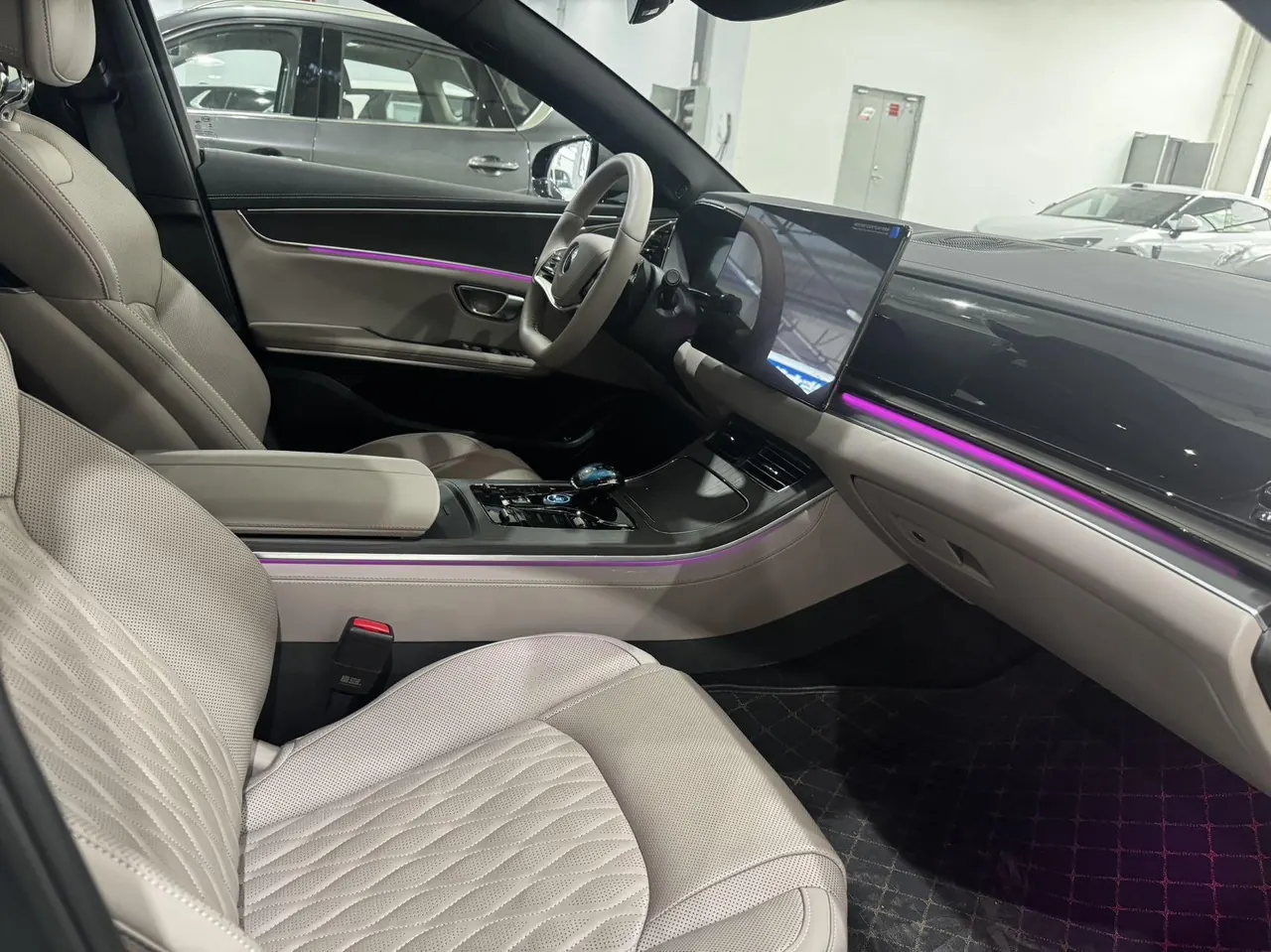 BYD 2025 Han DM-i 1.5T stepless 125KM laser Radar intelligent driving automatic gear 7