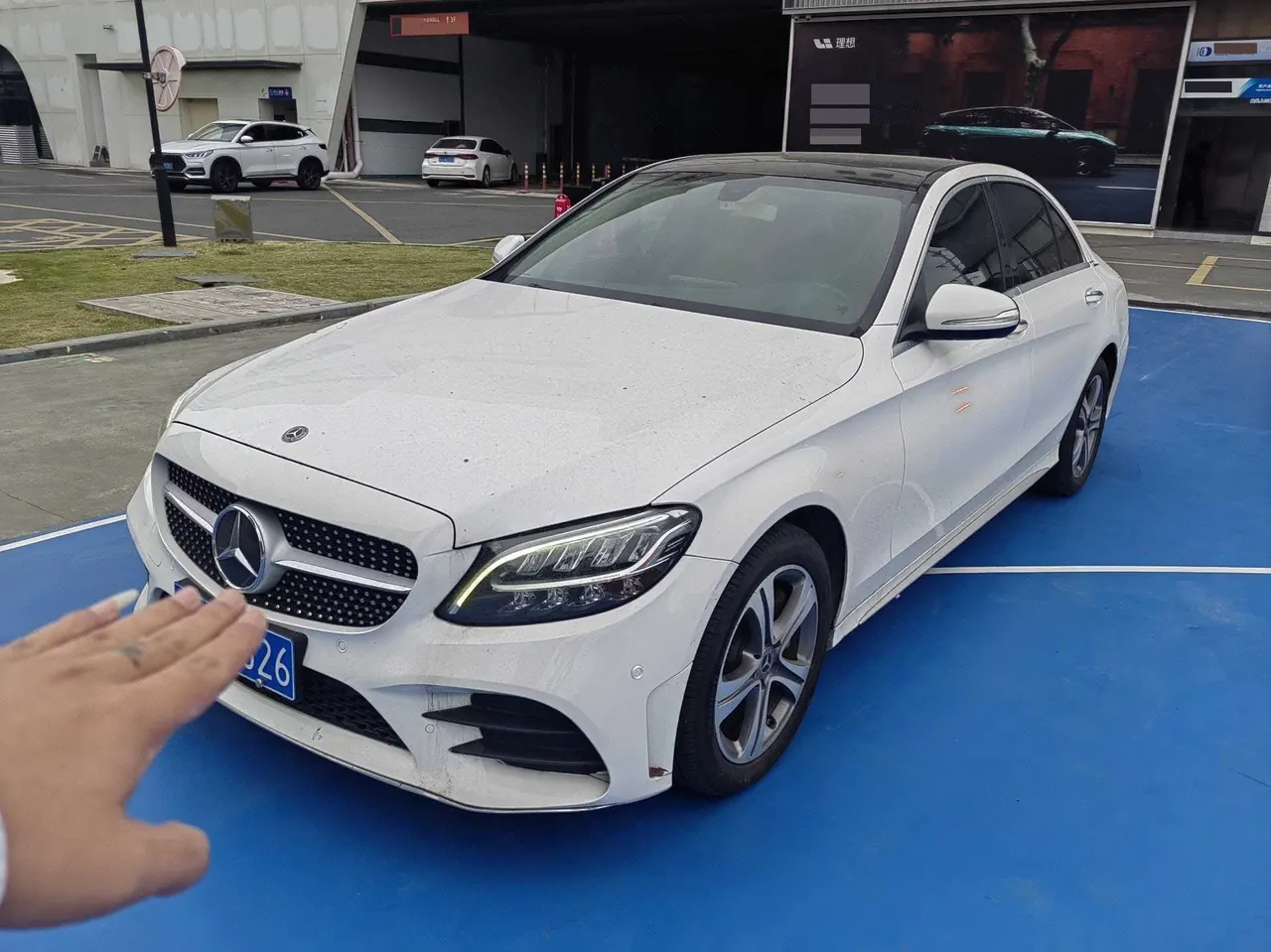 Mercedes Benz Class C 2020 C 260 L 48V 1.5T Automatic - View 1