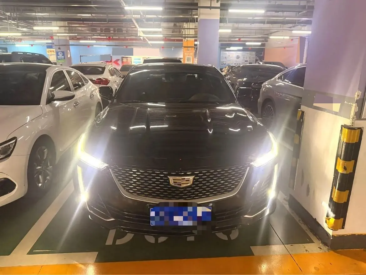 Cadillac 2022 CT5 2.0T 28T Luxury (Standard Edition) Automatic Gear 3
