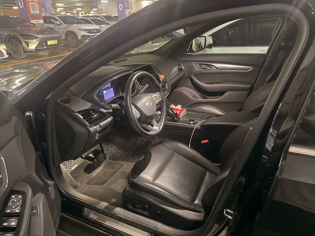 Cadillac 2022 CT5 2.0T 28T Luxury (Standard Edition) Automatic Gear 6