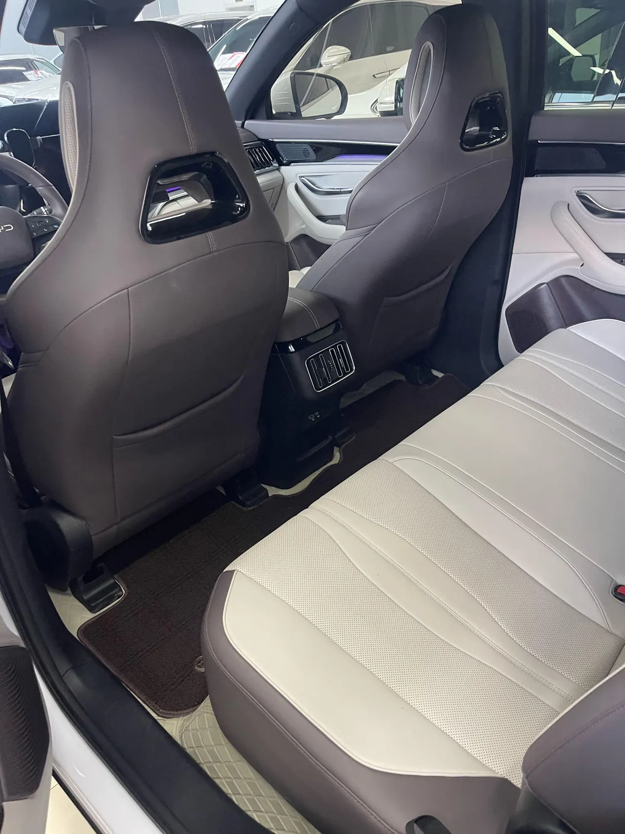 BYD Song PLUS New Energy 2025 Song PLUS DM-i 1.5 Stepless 112KM Honorable Automatic Gear 5