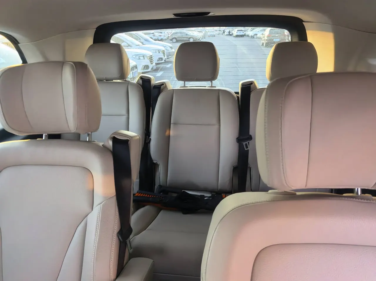 Mercedes Benz 2020 Vito 2.0T Business Edition 7-seat Automatic Gear 17