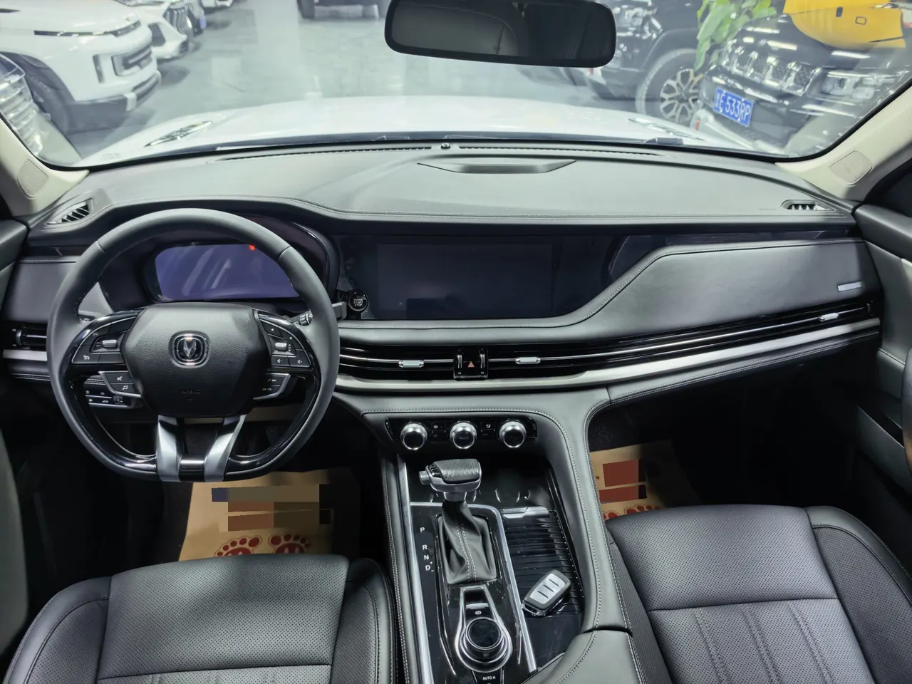 ChangAn 2021 CS95 2.0T Two-Drive Luxury Automatic Gear 6