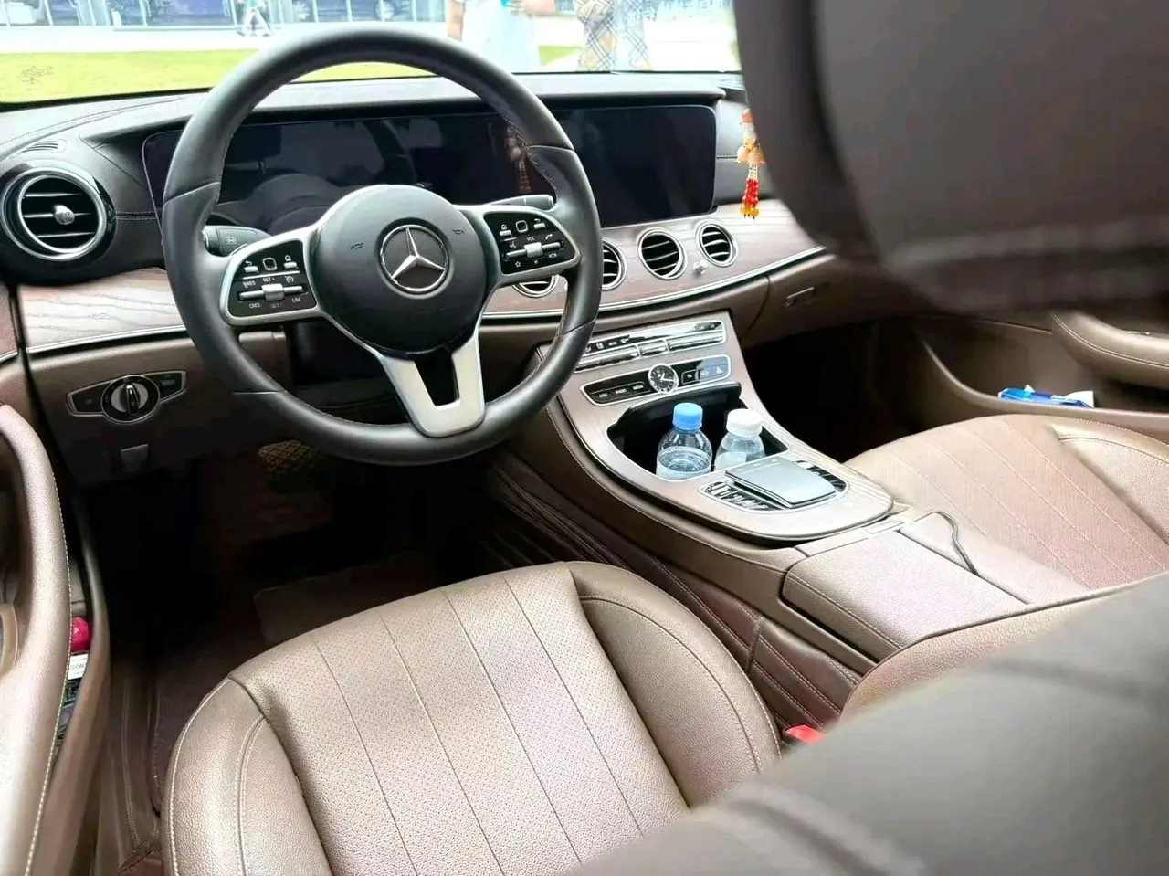 Mercedes Benz E-Class 2020 E 300 L 2.0T Fashion Automatic Gear 5