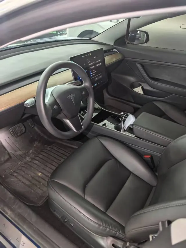 Tesla 2020 Model 3 long endurance rear wheel drive version (modified) automatic gear 4