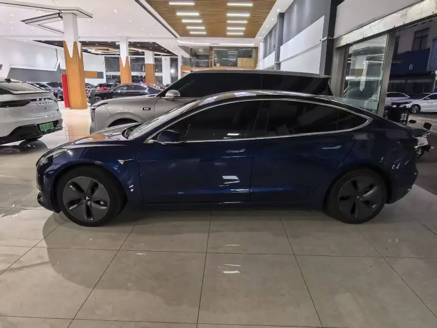 Tesla 2020 Model 3 long endurance rear wheel drive version (modified) automatic gear 5