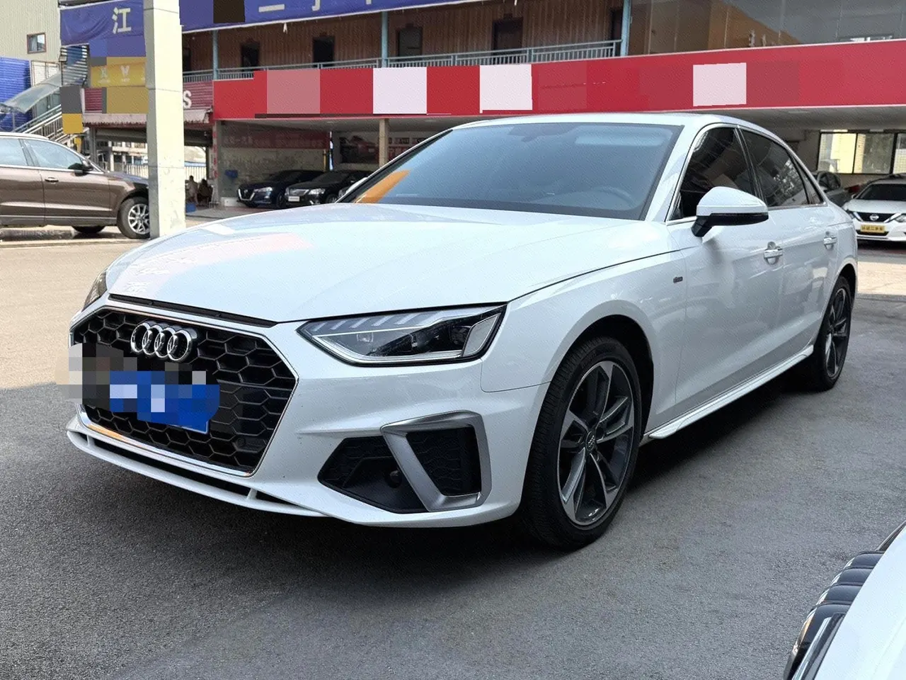 Audi 2020 A4L 2.0TFSI 40TFSI Fashion Dynamic Automatic - View 1