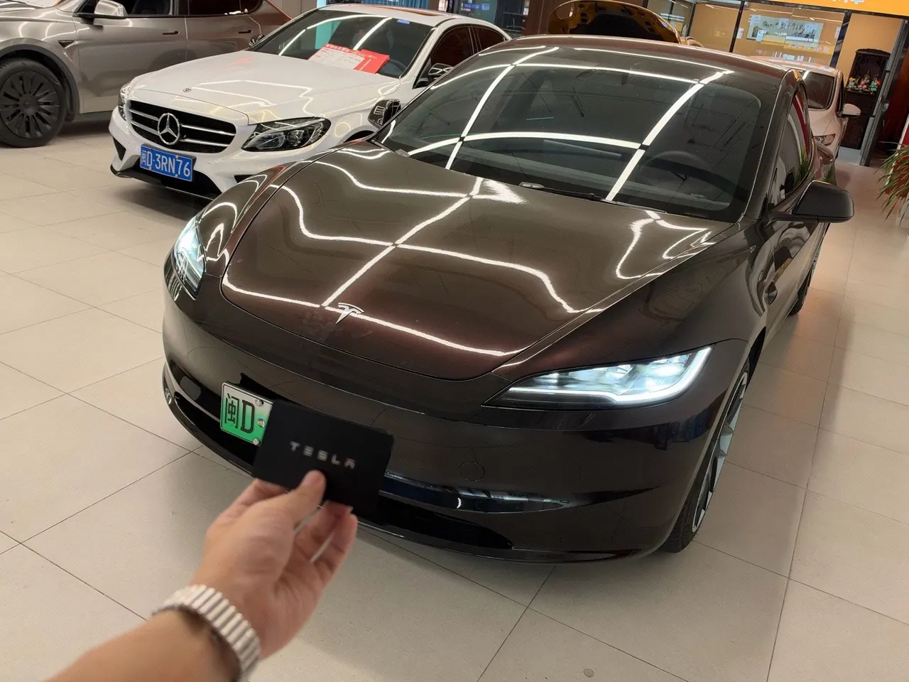 Tesla 2023 Model 3 Rejuvenation Edition Rear Wheel Drive Automatic Transmission - View 1