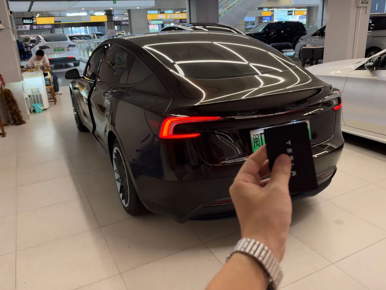 Tesla 2023 Model 3 Rejuvenation Edition Rear Wheel Drive Automatic Transmission 3