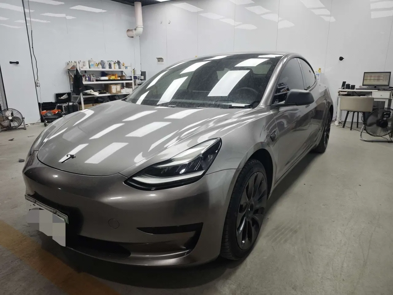Tesla 2020 Model 3 Standard Endurance Rear Drive Upgraded Automatic Gear - View 1