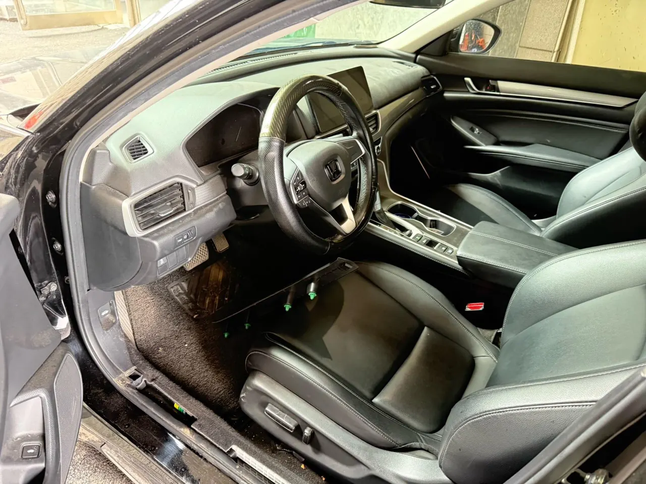 Honda 2022 10th Generation Accord 1.5T Stepless 260TURBO Deluxe Automatic Gear 2