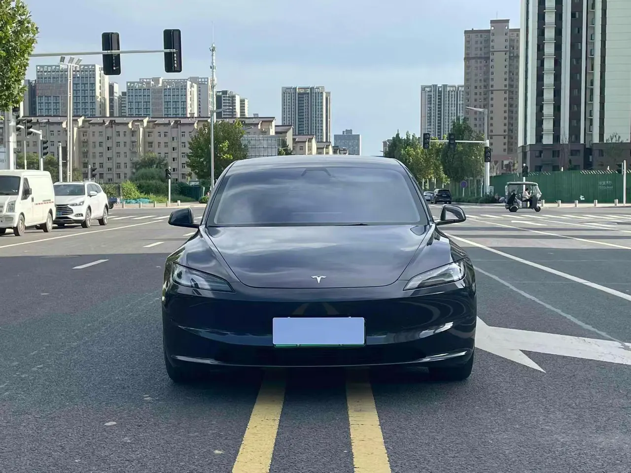 Tesla 2023 Model 3 Rejuvenation Edition Rear Wheel Drive Automatic Transmission 2