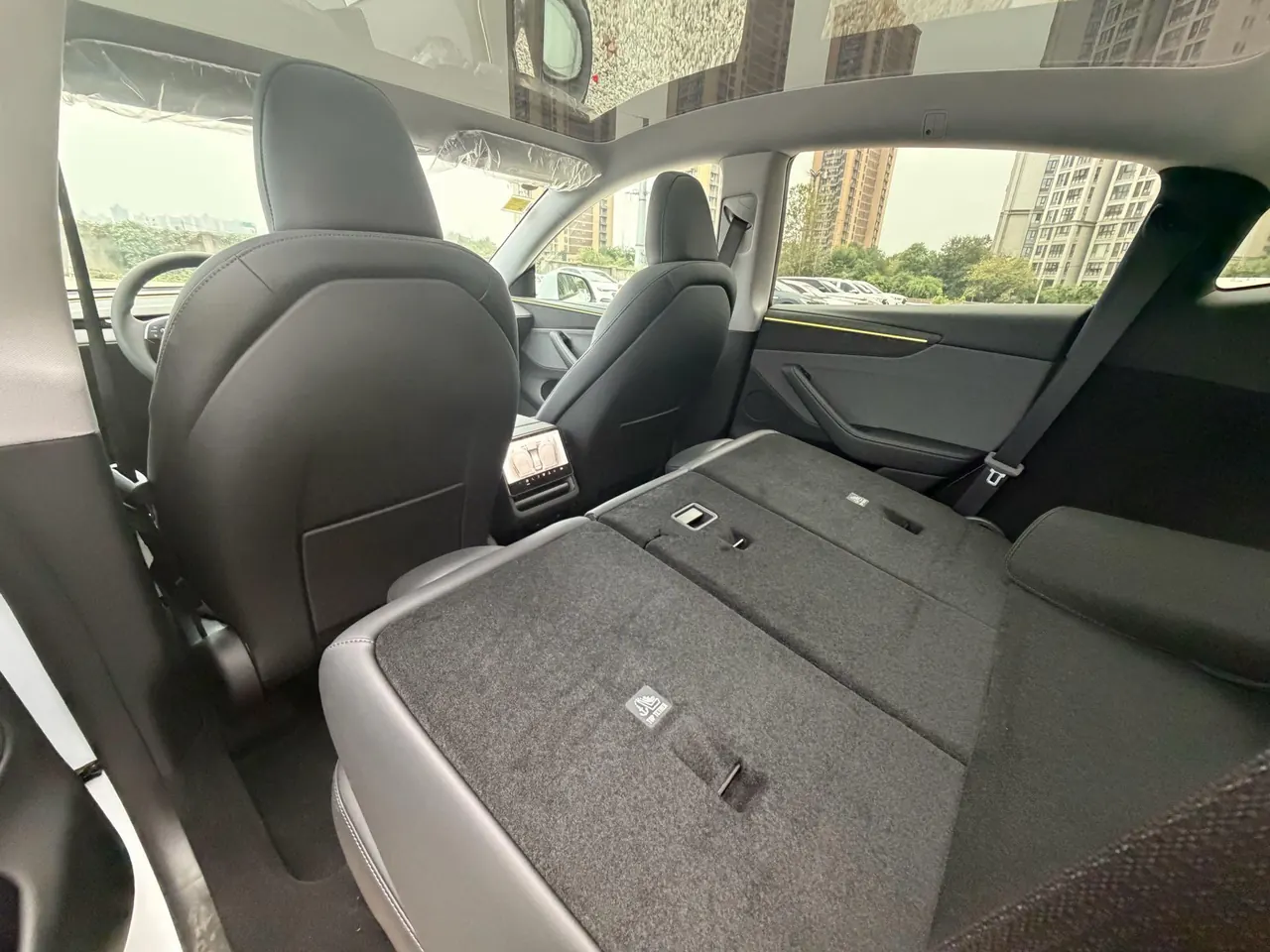 Tesla 2025 Model Y Rear Wheel Drive First Edition Automatic Transmission 5