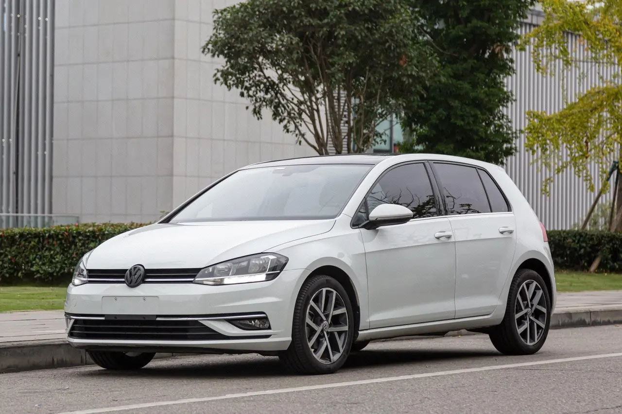 Volkswagen 2020 Golf 7 1.4TSI 280TSI Beloved Edition Comfortable Automatic - View 1
