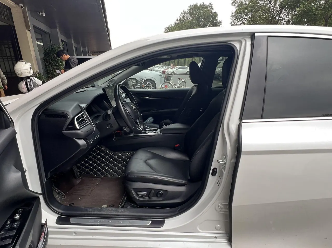 Toyota 2023 Camry 2.5Q flagship automatic gear 2