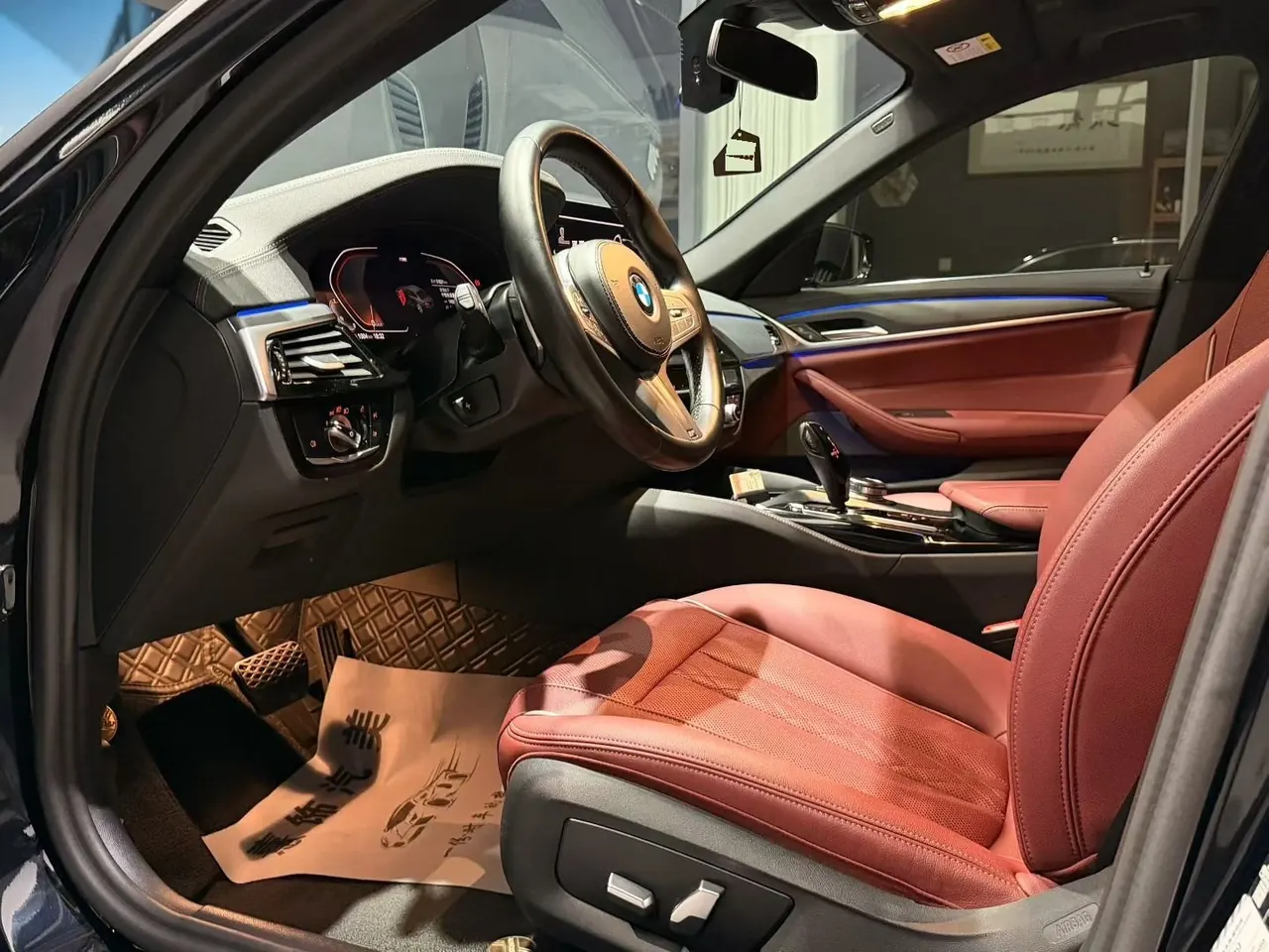 BMW 5 Series 2023 530Li 2.0T Leading Luxury Suit Automatic Gear 4